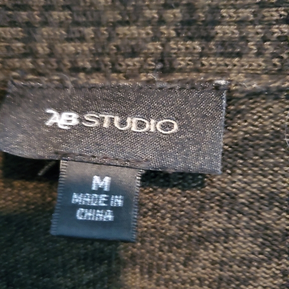 Green and black open front cardigan size M - Picture 3 of 4